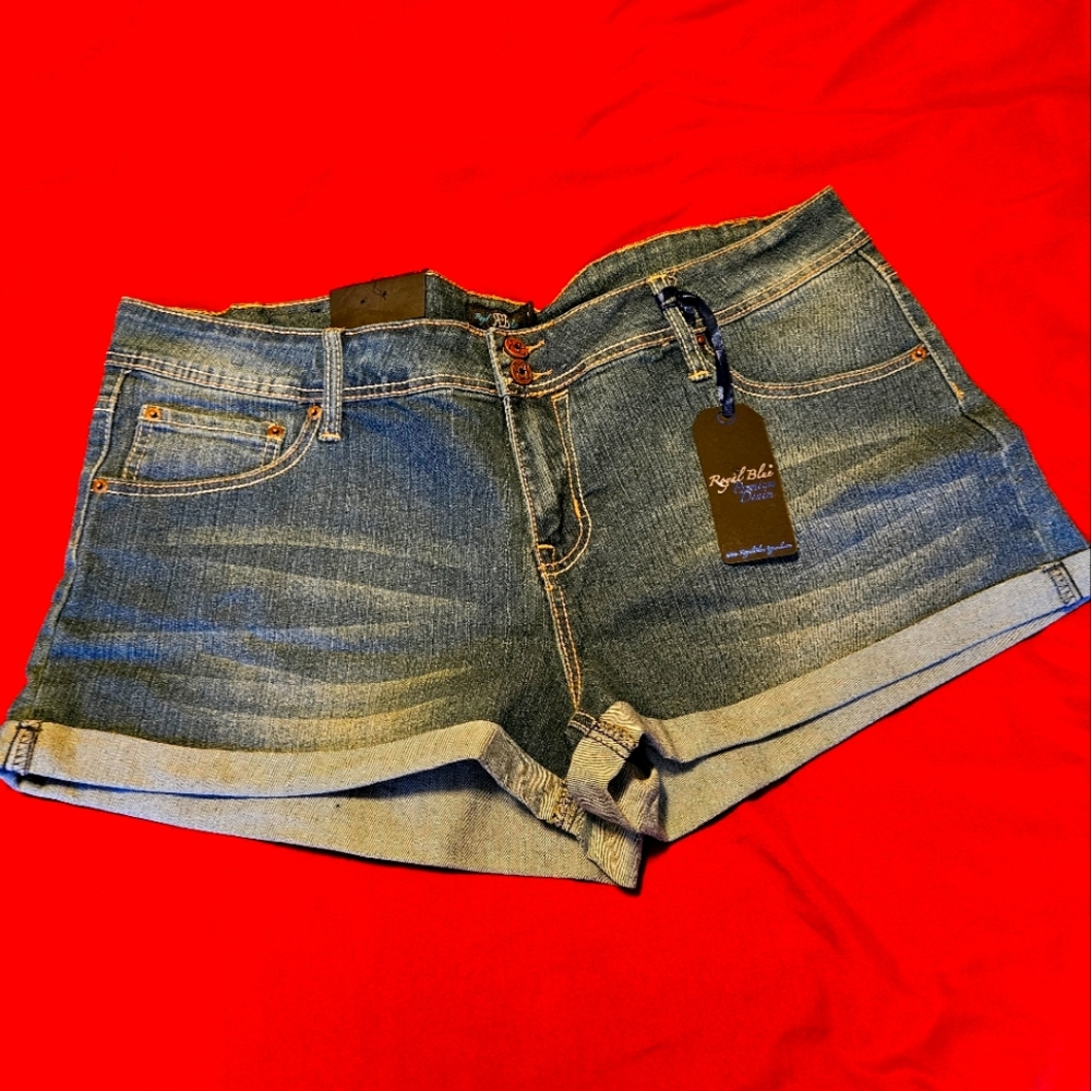 Jean shorts!